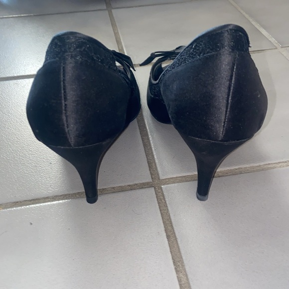 Open toe bow heels - Picture 4 of 6